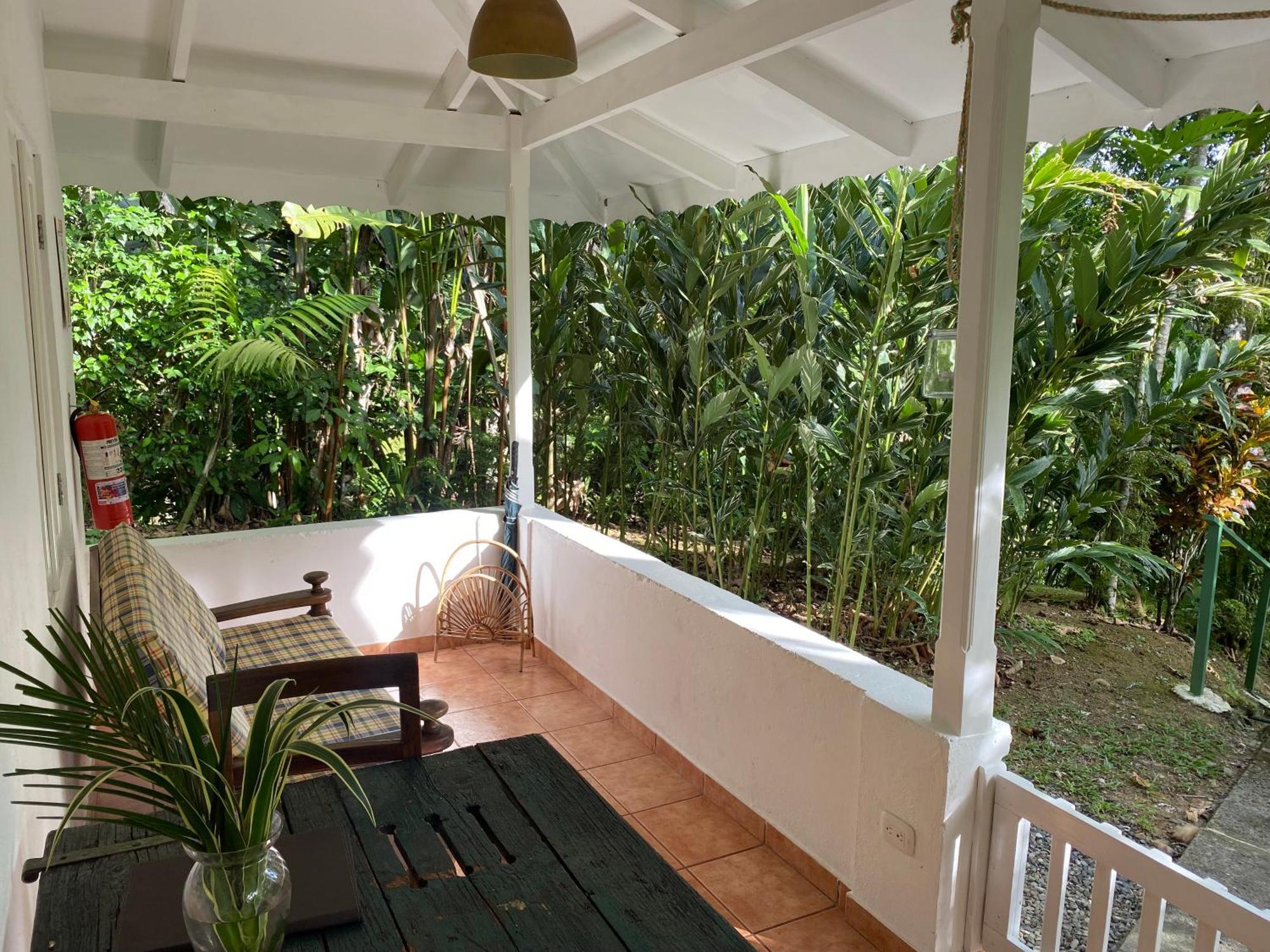 Colina Secreta - Glamping And Villas Puerto Viejo de Talamanca Extérieur photo