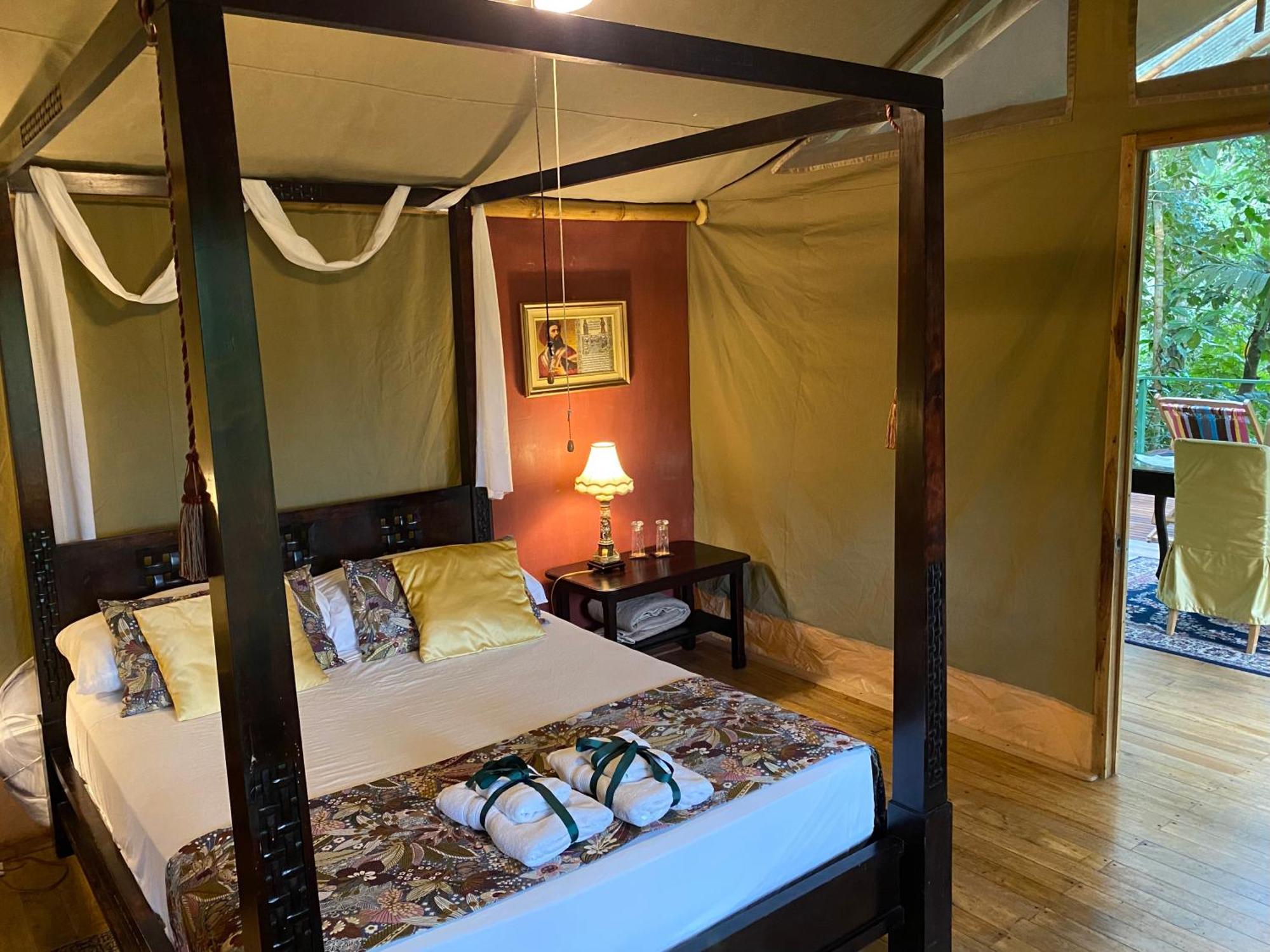 Colina Secreta - Glamping And Villas Puerto Viejo de Talamanca Extérieur photo